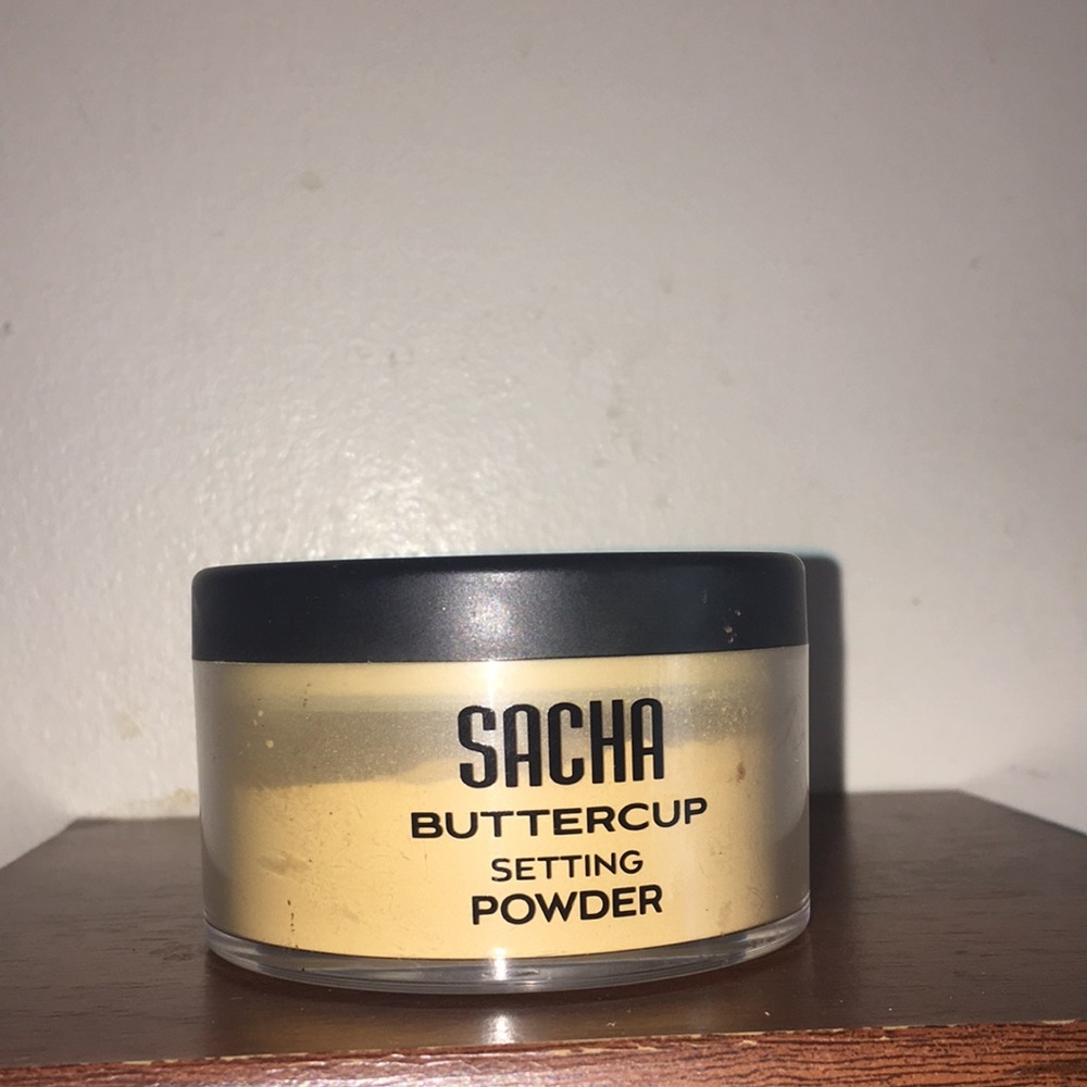 SACHA BUTTERCUP SETTING POWDER